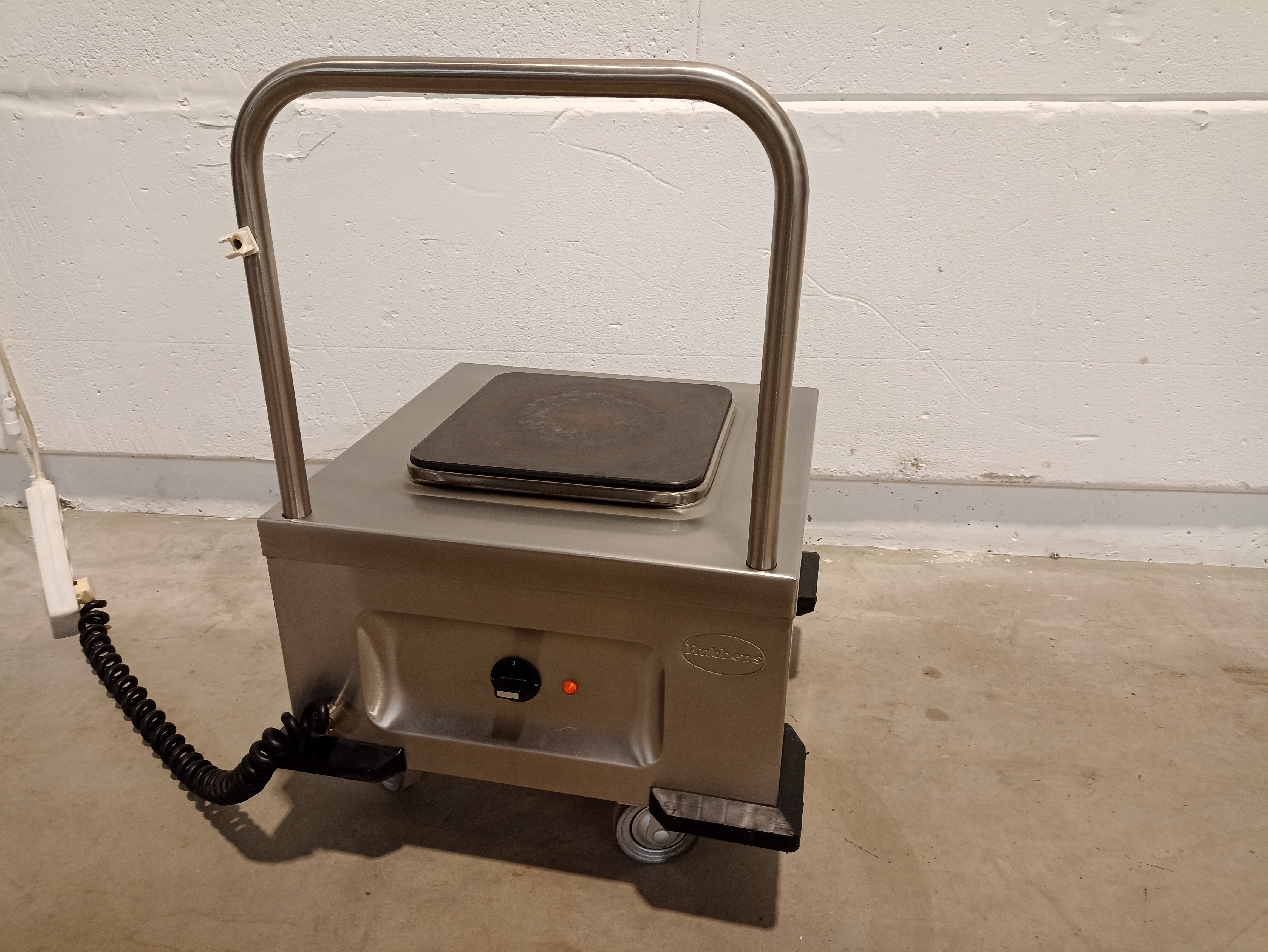 Mobile stool cooker for sale used second hand 2nd hand | Bart Rotsaert ...