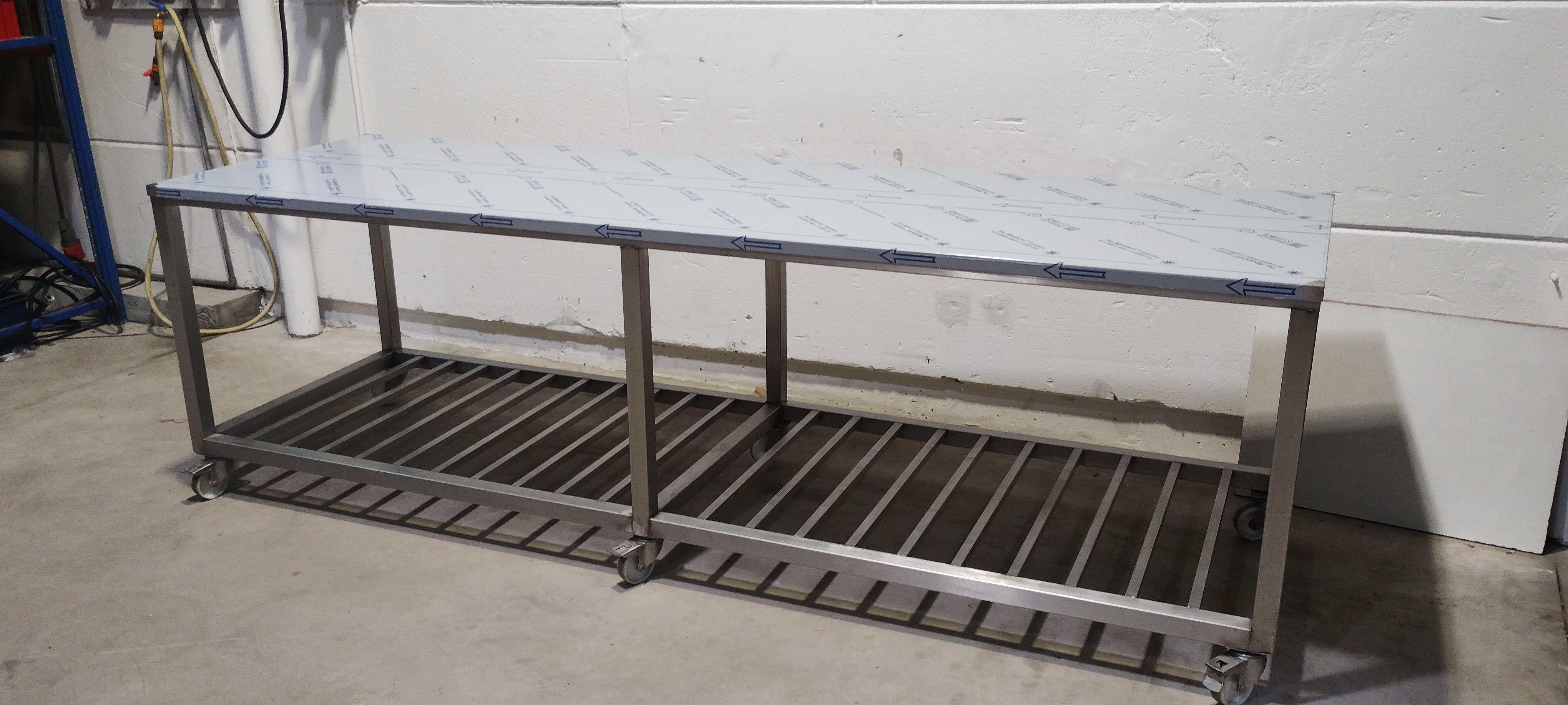 S/s mobile table for sale used second hand 2nd hand | Bart Rotsaert ...