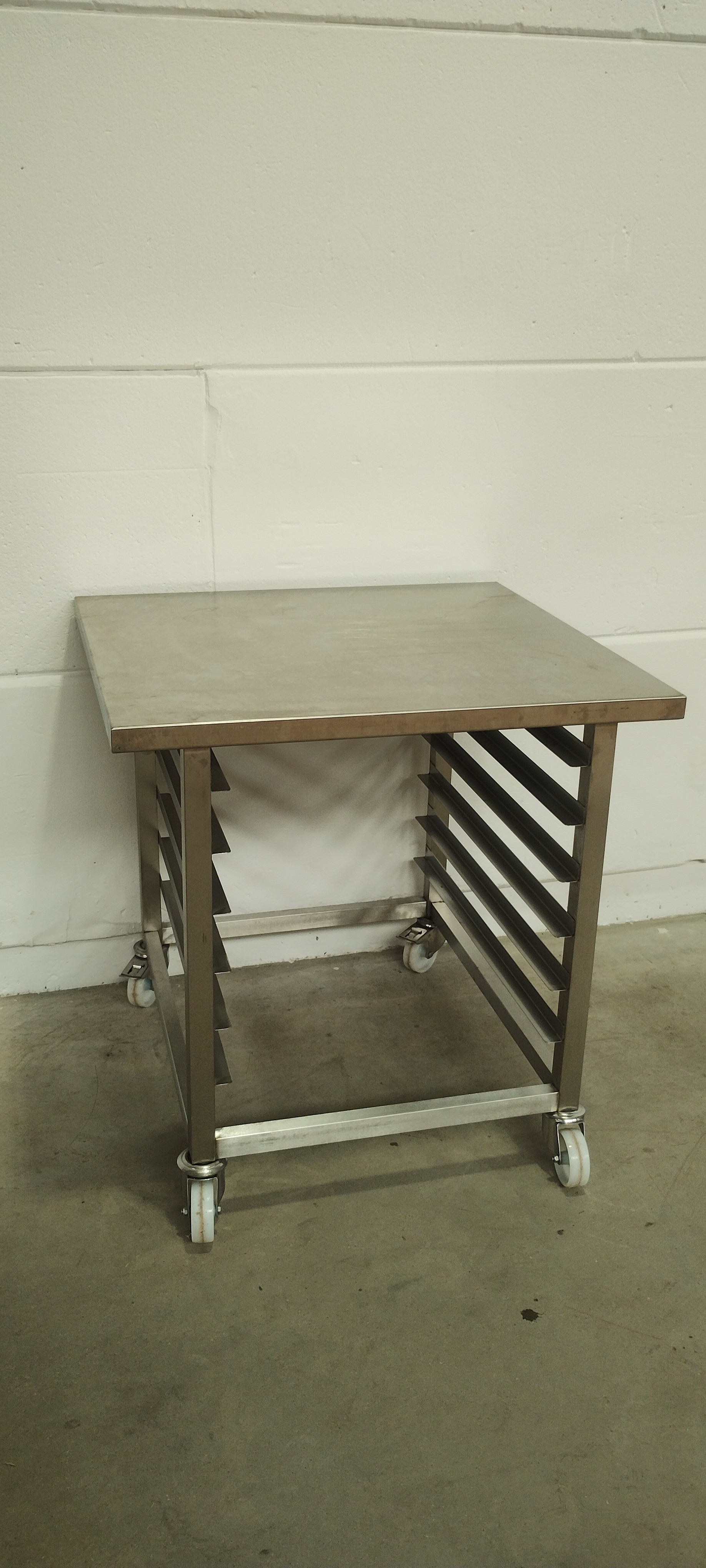 s/s mobile support table for sale used second hand 2nd hand | Bart ...