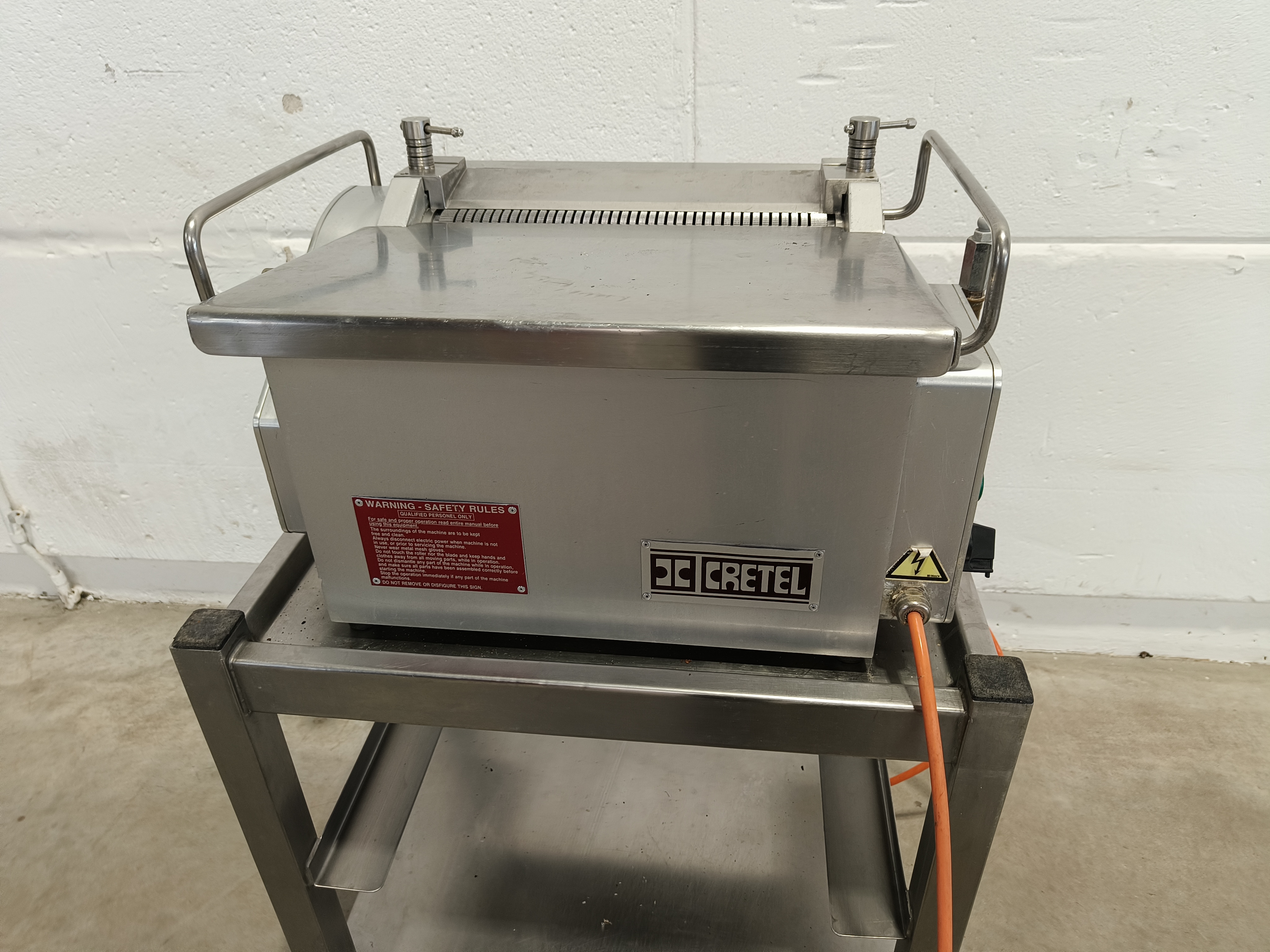 Cretel Skinner Skinning-derinding machines & skinning machines 360F for ...