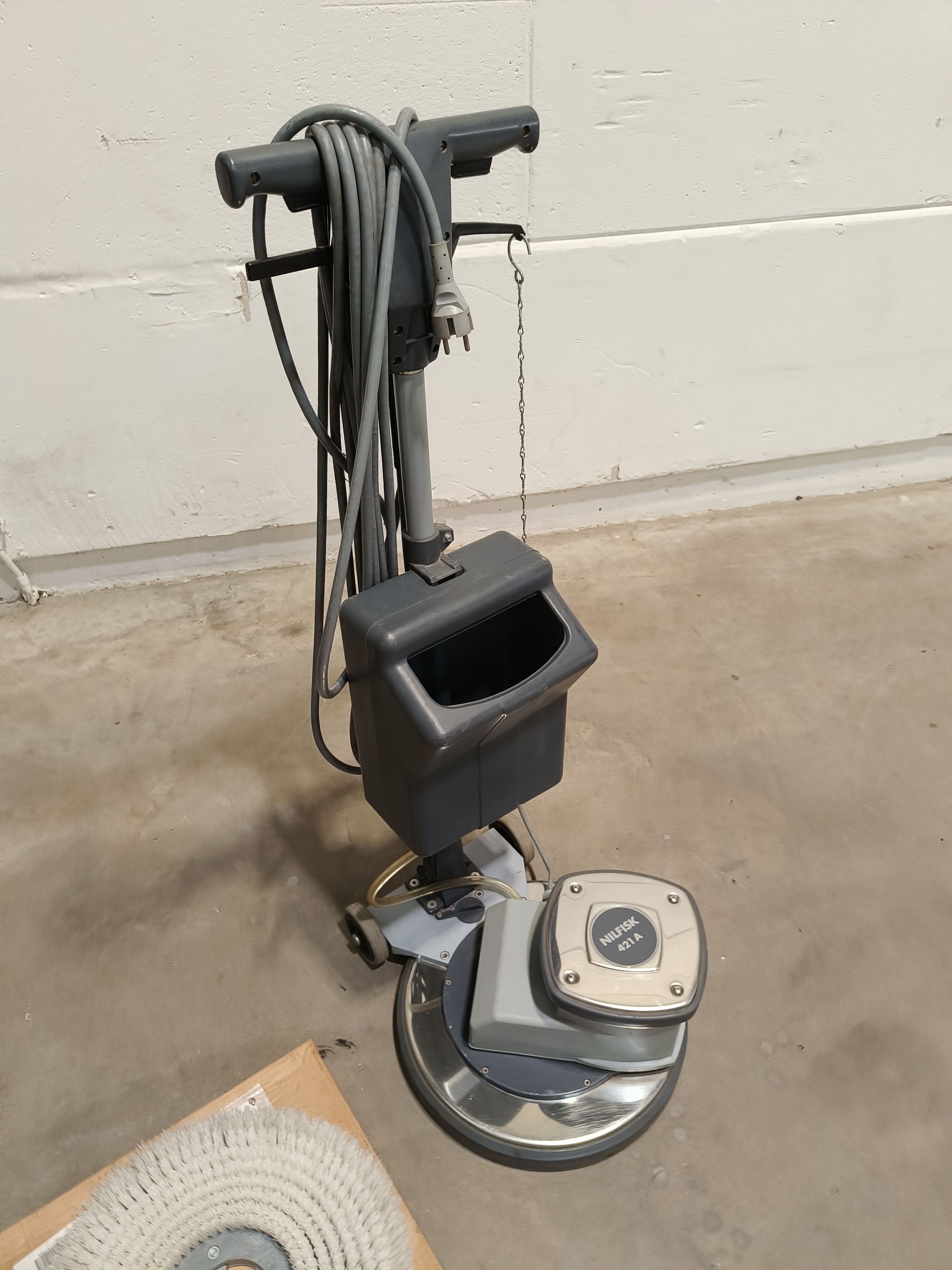 Schrobmachine Nilfisk 421a Tweedehands te koop gebruikt 2de hands ...