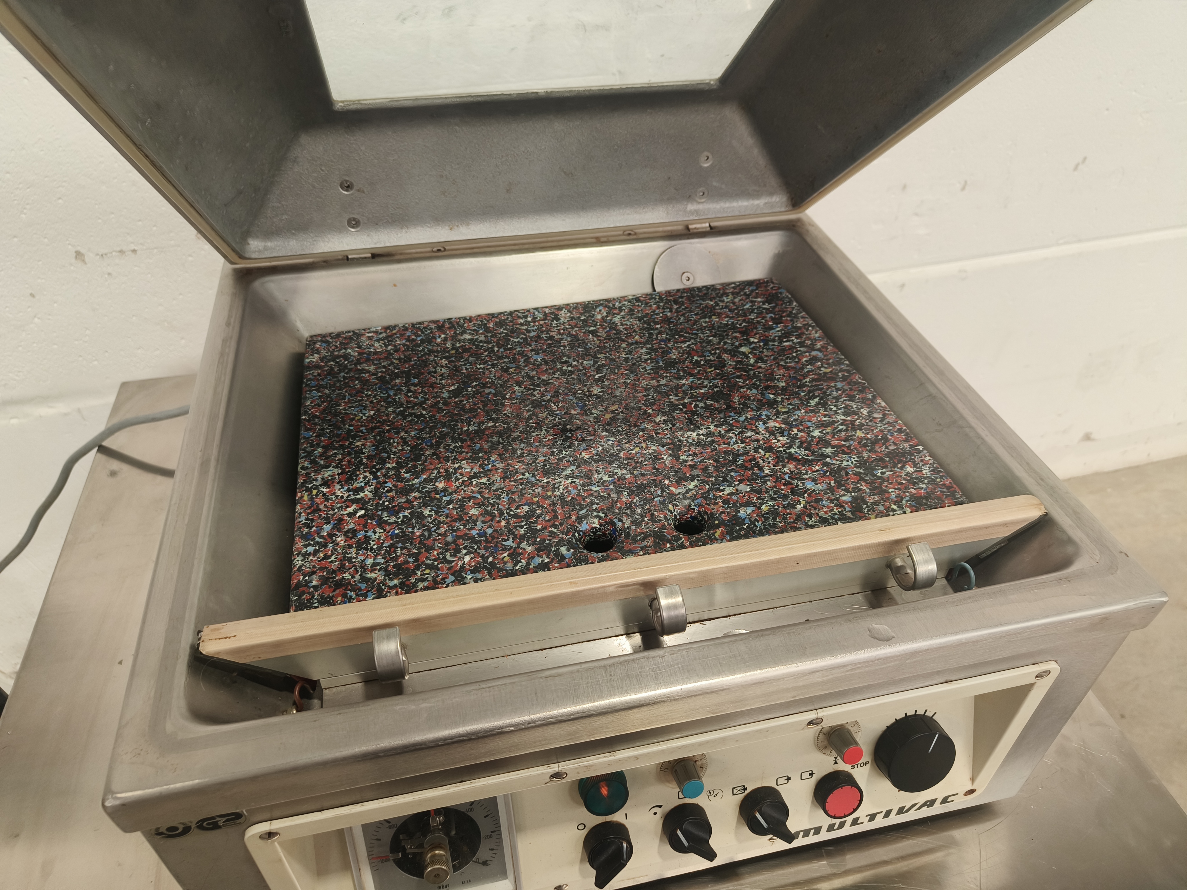 Vacuum machine Multivac A 300/16 For sale used second hand 2nd hand ...
