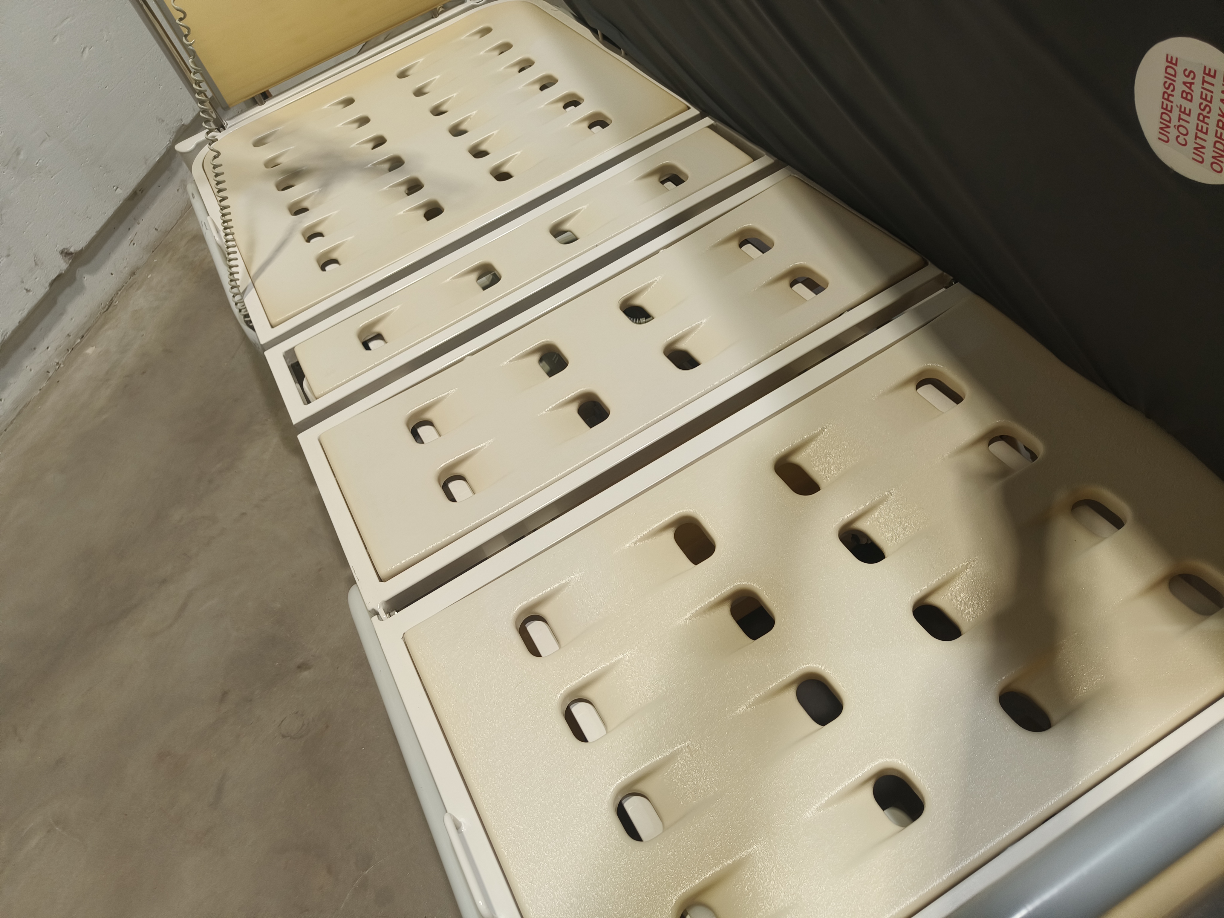 Electric hospital bed For sale used second hand 2nd hand | Bart ...