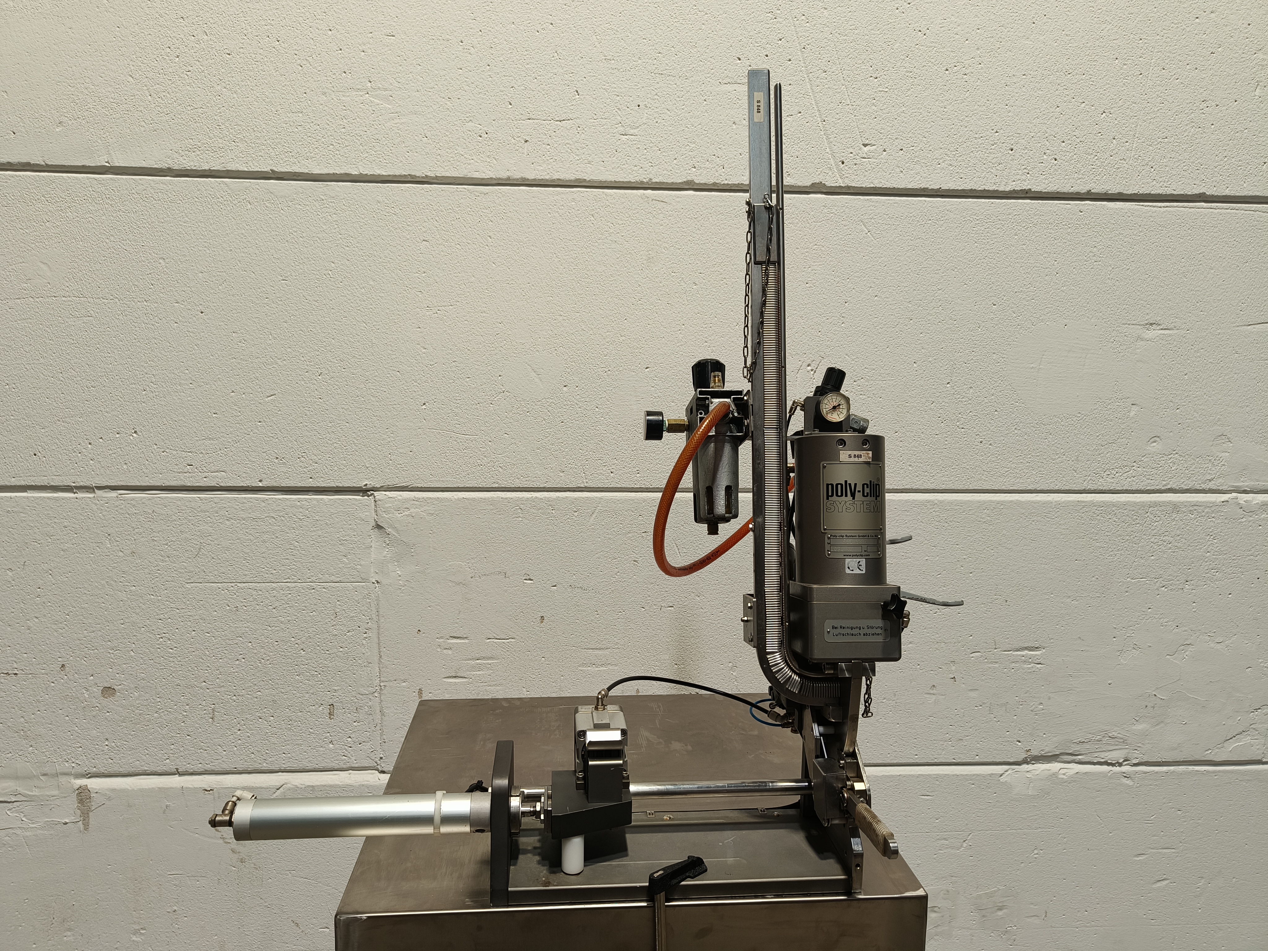 Poly-clip system Press-Clip Machine PCD 8026 For sale used second hand ...