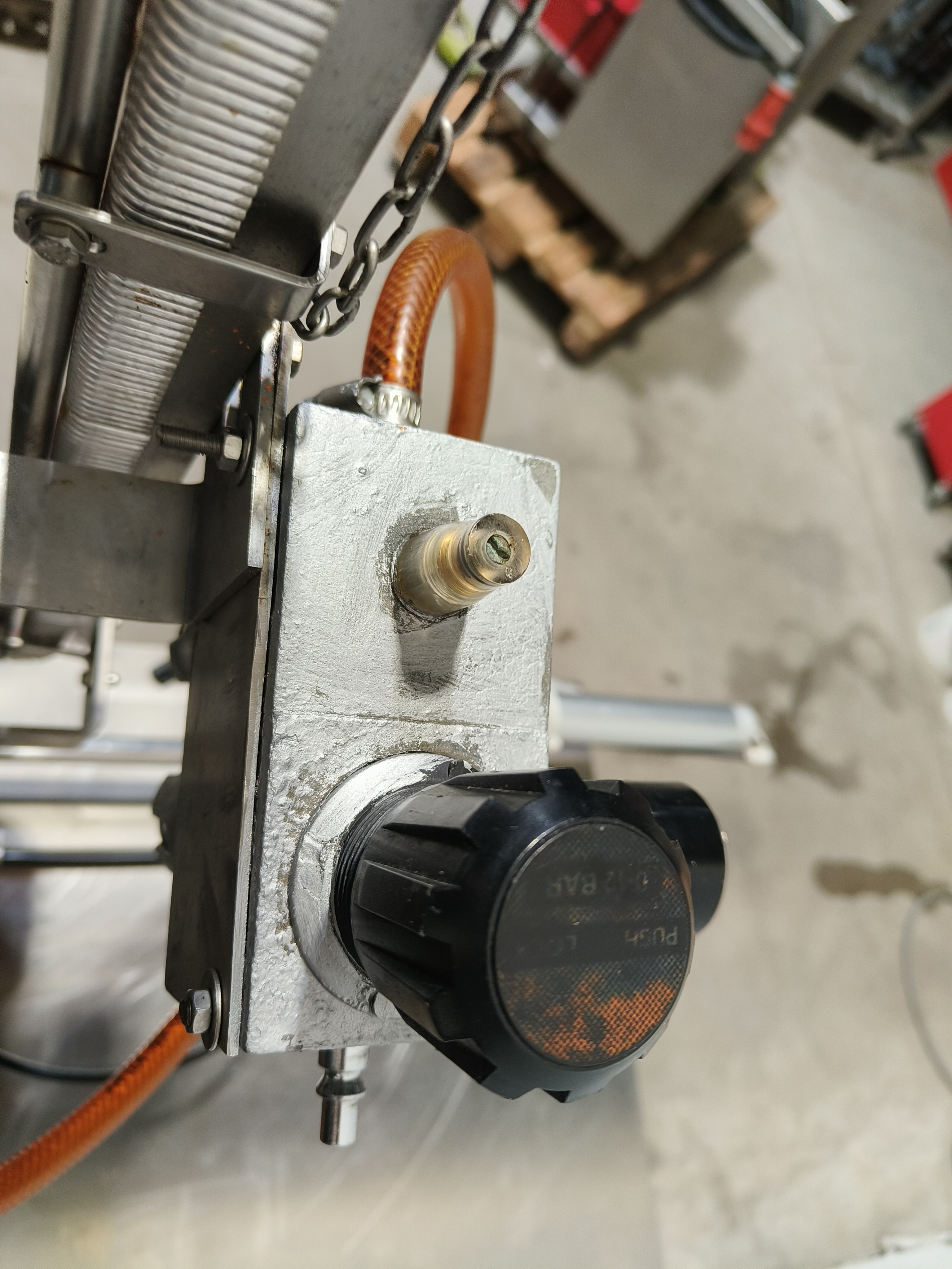 Poly-clip system Press-Clip Machine PCD 8026 For sale used second hand ...